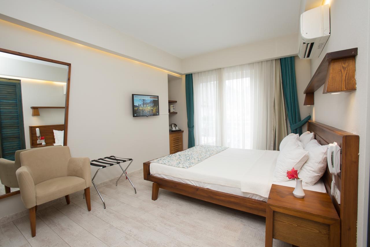 Dedeminn Marina Hotel Gocek  Exterior photo